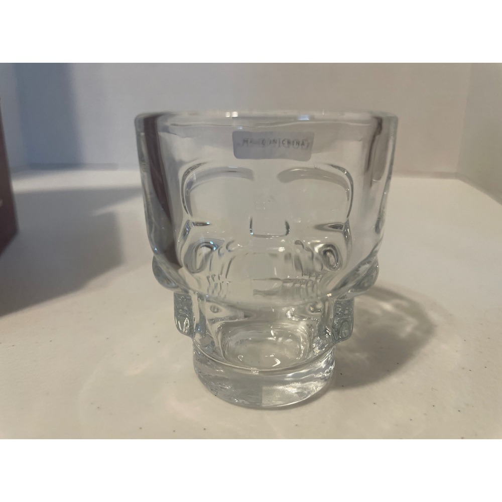 Godinger Skeller Set of 6 Crystal Skull Shot Glasses Clear Gothic Barware - Picture 3 of 6